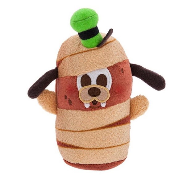 Goofy Mummy Hotdog Munchling - Picture 1 of 3